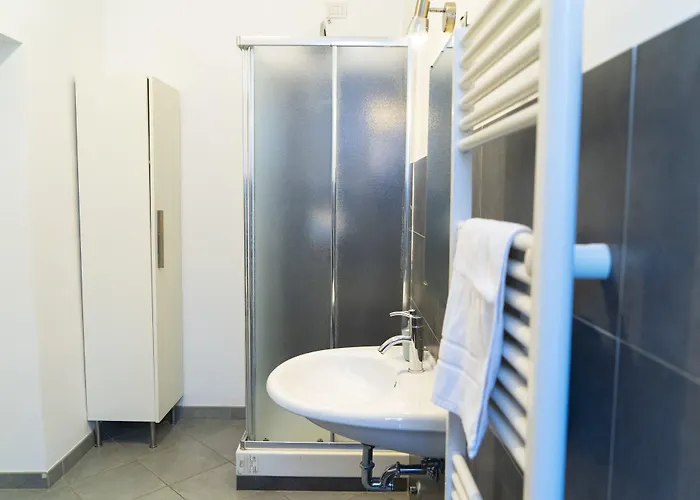 Salotto Piramide 3*